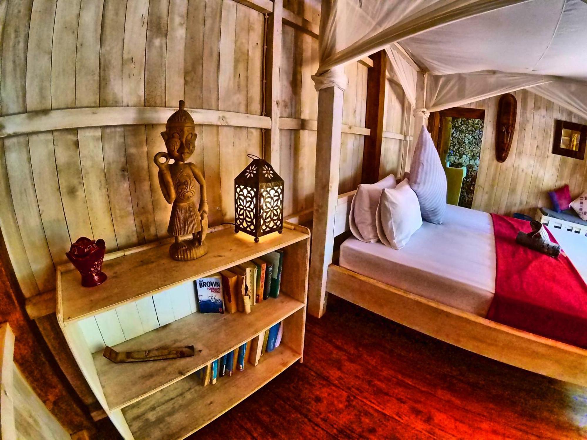 Cosmos Bungalows Bira Exteriör bild