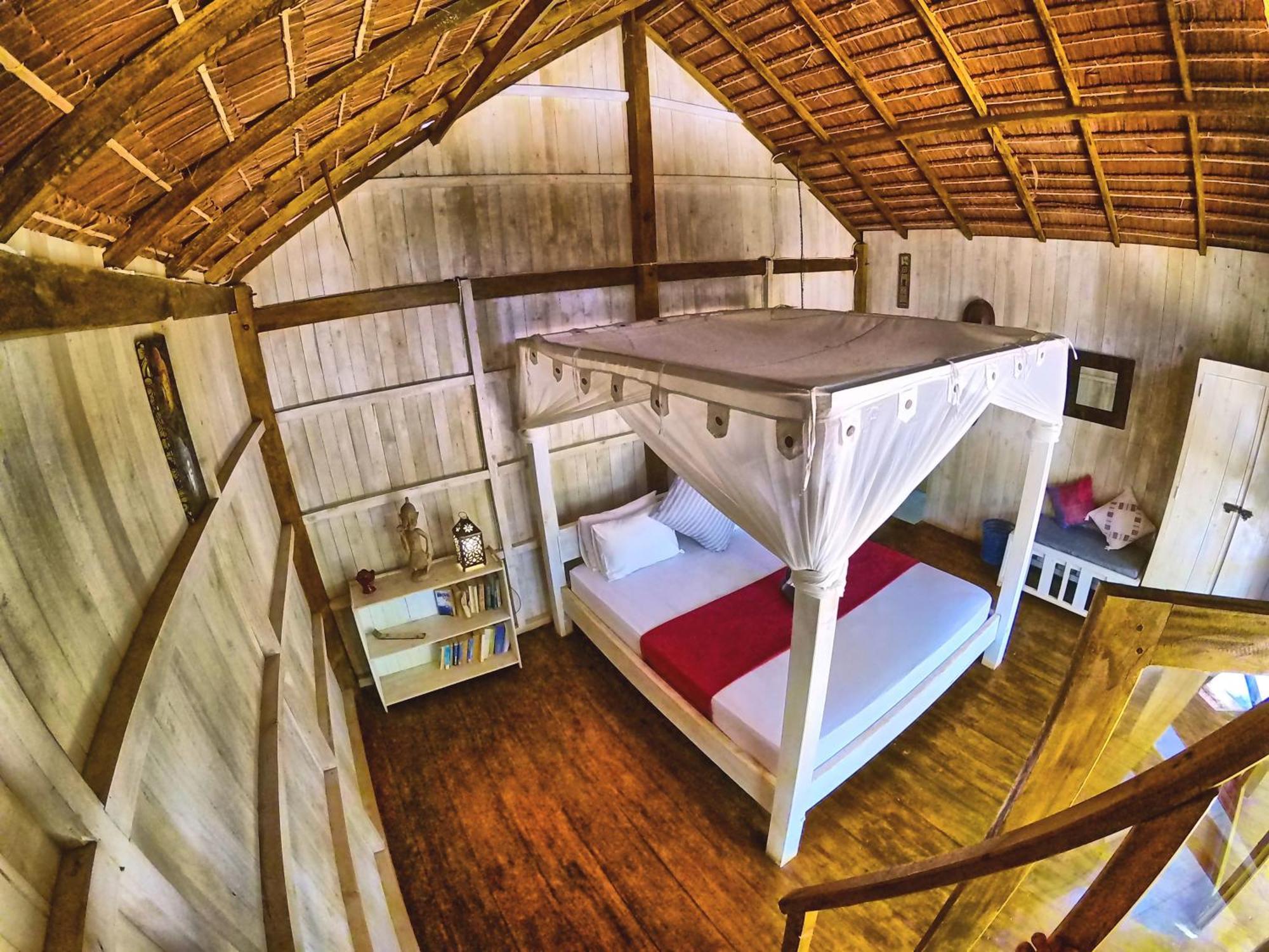 Cosmos Bungalows Bira Exteriör bild