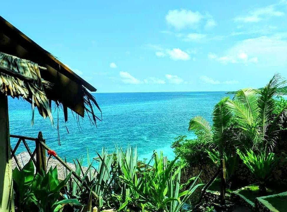 Cosmos Bungalows Bira Exteriör bild